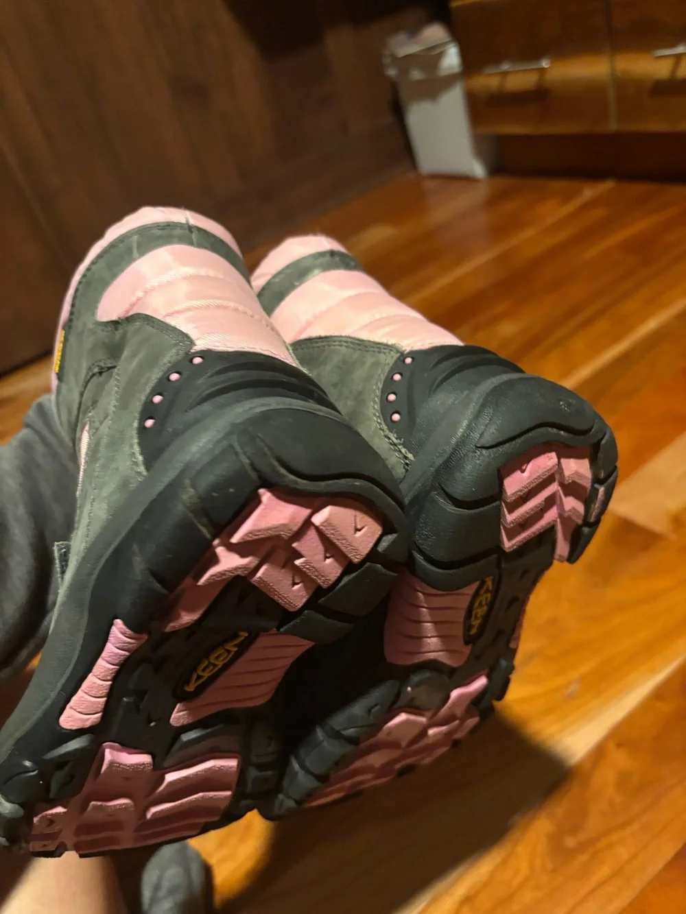 Keen Breckenridge Pink Warm 200 Gram Insulated Boots Girls US 2 EUR 34